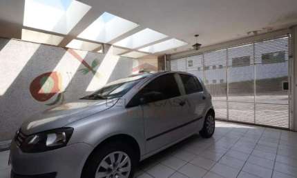 Sobrado a venda na vila zelina com 3 quartos, quintal e churrasqueira