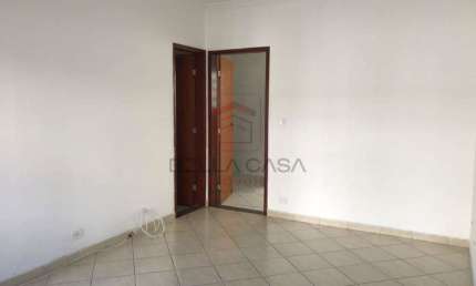 Casa em condomínio fechado com 2 quartos para alugar na Rua Industrial, 300, Vila Prudente, São Paulo