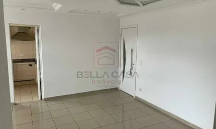 Apartamento de 90m² com 3 dormitórios próximo ao ceret