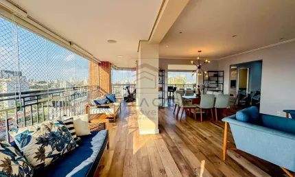 Apartamento alto padrão totalmente reformado e decorado
