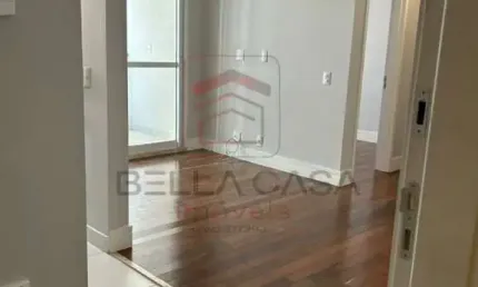 Apartamento no Brás, 55m² 2 dormitórios sendo 1 suíte , 2 banheiros varanda grande e 1 vaga
