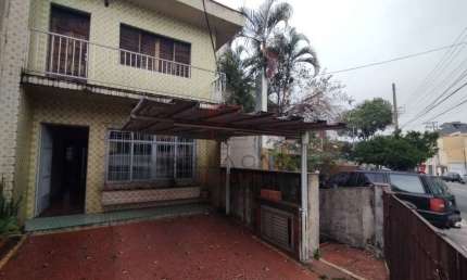 Sobrado com edícula e 02 vaga de garagem na Vila Zelina