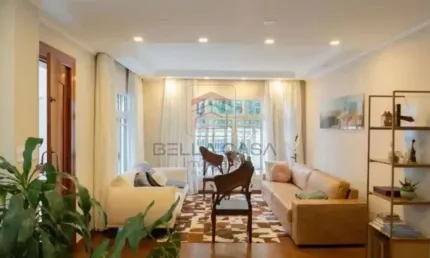 Casa com 3 quartos para alugar na Rua Baceúnas, 308, Mooca, São Paulo