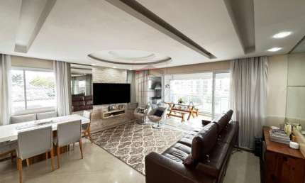 Apartamento a venda no Bairro da mooca com 3 suites, varanda gourmet e 3 vagas
