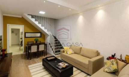 Casa Assobradada com Edícula à Venda na Rua Vergel - Próximo ao Metrô Belém