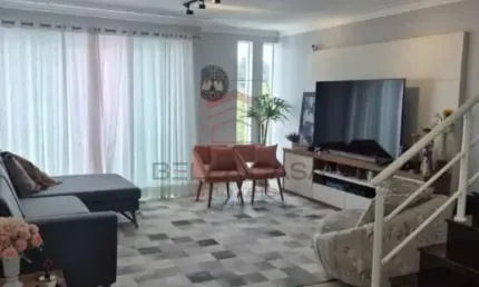 Casa à venda na mooca  3 quartos (1 suíte) | quintal com churrasqueira