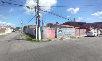 Terreno à venda na Artur Charles Dorvillé, Jatiúca, Maceió