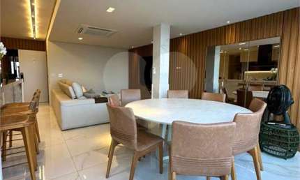 Cobertura com 3 quartos à venda em Ponta Verde - AL