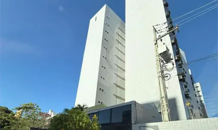 Apartamento com 2 quartos à venda em Ponta Verde - AL