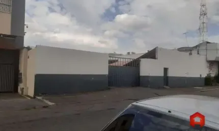 Terreno à venda na Avenida Anhanguera, Aeroviário, Goiânia por R$ 2.450.000
