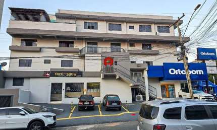 Sala comercial para alugar na T-9, 2406, Jardim América, Goiânia por R$ 950