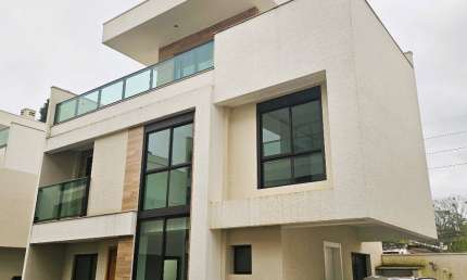 Casa moderna e espaçosa no Bom Retiro – 3 dormitórios, terraço e ótima localização