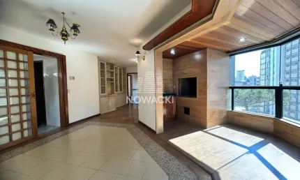 APARTAMENTO SEMI MOBILIADO COM 4 DORMITORIOS E 3 VAGAS NO BATEL