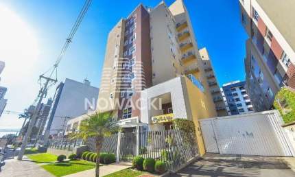 APARTAMENTO COM 03 DORMITORIOS E 2 VAGAS DE GARAGEM