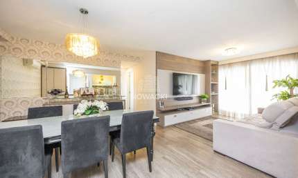 APARTAMENTO TOTALMENTE MOBILIADO COM 3 DORM; 2 VAGAS NO ÁGUA VERDE