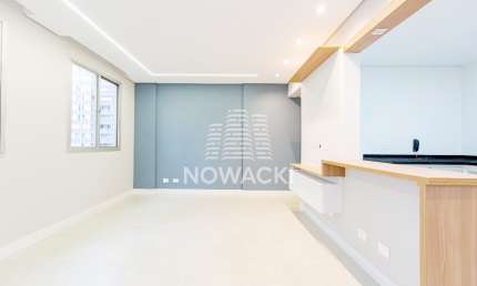 APARTAMENTO TODO REFORMADO COM 03 DORMITÓRIOS E 01 VAGA - ÁGUA VERDE