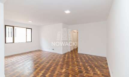 APARTAMENTO FACE NORTE,  REFORMADO COM 3 DORMITÓRIOS E 1 VAGA NO ÁGUA VERDE