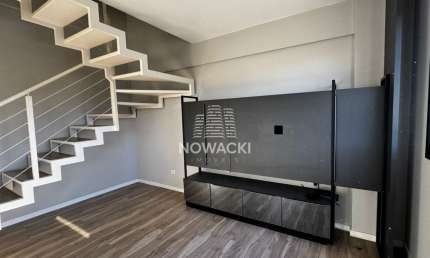 COBERTURA DUPLEX, COM 1 SUÍTE EM ÓTIMA LOCALIZAÇÃO NO MERCÊS!