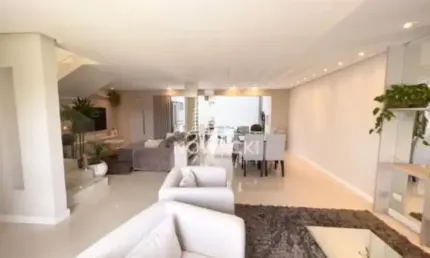 Lindo sobrado alto padrão semi-mobiliado com 03 quartos e 2 vagas!