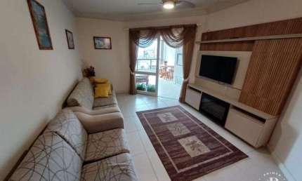 Apartamento com 02 Dormitórios localizado bem no centro da cidade, Tramandaí/RS