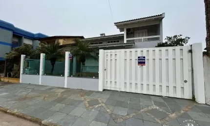 Casa com 4 quartos à venda na Rua 03 De Outubro, 2941, Zona Nova, Tramandaí