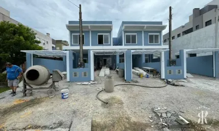 Amplo duplex de 04 dormitórios no centro de Tramandaí