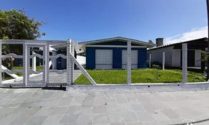 Casa com 3 quartos à venda na Rua Ernesto Dorneles, 2200, Zona Nova, Tramandaí