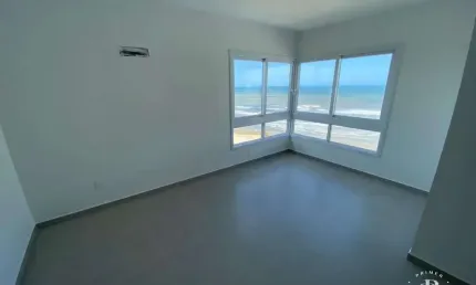 Excelente apartamento 2 dormitórios - bairro centro de tramandaí.