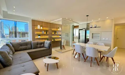 Apartamento de 03 dormitórios ao lado da Av. da Igreja, em Tramandaí