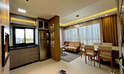 Apartamento mobiliado e decorado 2 dormitórios no centro de tramandaí.