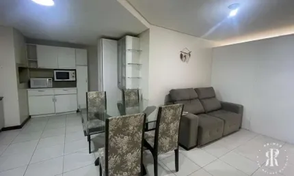 Apartamento dois quartos no bairro barra proximo do mar