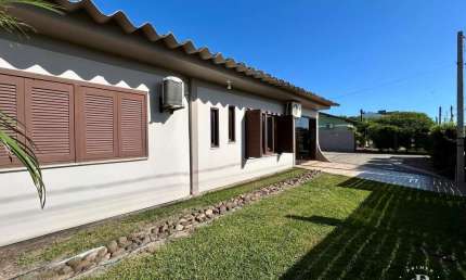 Casa 3 dormitórios à venda Nova Tramandaí Tramandaí/RS