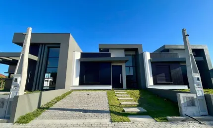 Casa com 3 quartos à venda na Rua Marisco, 165, Zona Nova, Tramandaí