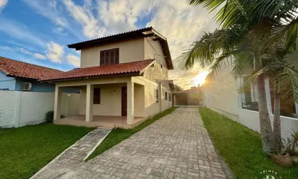 Casa com 4 quartos à venda na Rua Padre Réus, 500, Zona Nova, Tramandaí