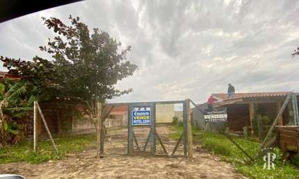 Terreno em uma das principais avenidas de Tramandaí