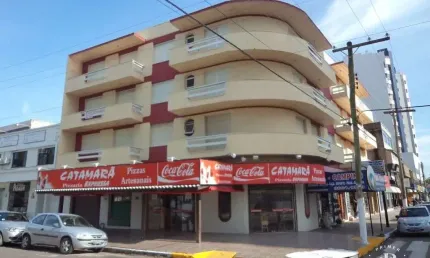 Apartamento 2 dormitórios no centro de tramandaí rs