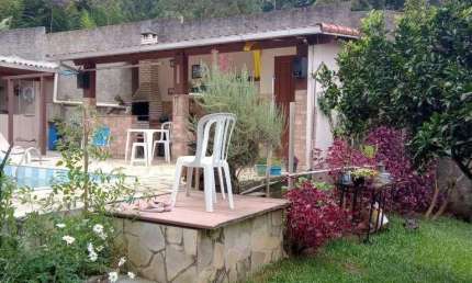 Casa para Venda em Teresópolis, Vale do Paraíso, 3 dormitórios, 1 suíte, 3 banheiros, 5 vagas