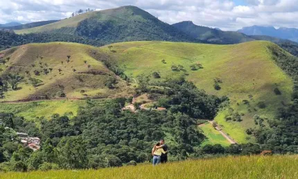 Terreno à venda na Condomínio Fazenda Inglesa, Pessegueiros, Teresópolis