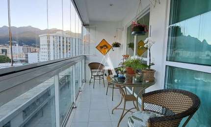 Apartamento para Venda em Teresópolis, Várzea, 3 dormitórios, 1 suíte, 2 banheiros, 1 vaga