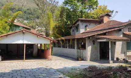 Casa para Venda em Teresópolis, Bom Retiro, 4 dormitórios, 3 suítes, 4 banheiros, 4 vagas