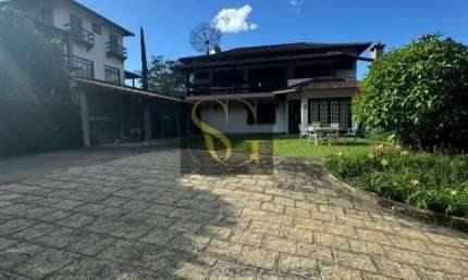 Casa para Venda em Teresópolis, Golfe, 6 dormitórios, 3 suítes, 5 banheiros, 15 vagas