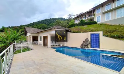 Casa para Venda em Teresópolis, Vargem Grande, 4 dormitórios, 1 suíte, 2 banheiros, 2 vagas