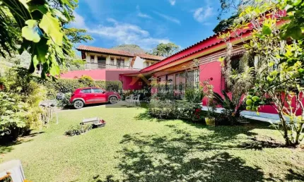 Casa para Venda em Teresópolis, Iucas, 4 dormitórios, 2 suítes, 4 banheiros, 1 vaga