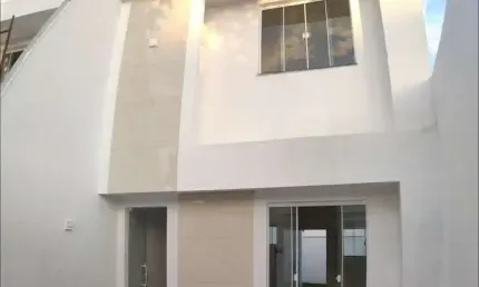 Casa para Venda em Macaé, Loteamento Atlântico Norte 1º Fase, 2 dormitórios, 1 suíte, 2 banheiros, 1 vaga