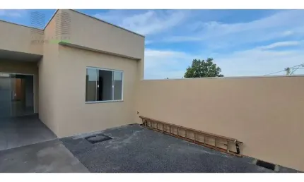 Casa para Venda em Macaé, Atlantico Norte Fase 1, 2 dormitórios, 1 suíte, 1 banheiro, 1 vaga