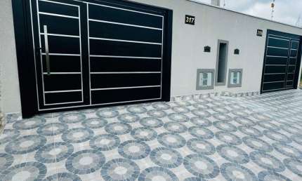 Casa com 2 quartos à venda na Praça Ângelo Guerra, 317, Balneário Tupy, Itanhaém