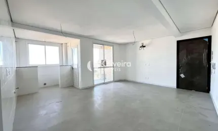 Apartamento 2 dormitórios com suíte e 2 vagas de gararem á venda!
