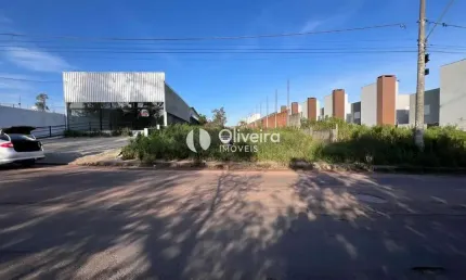 Terreno comercial a venda próximo aos condomínios moradas