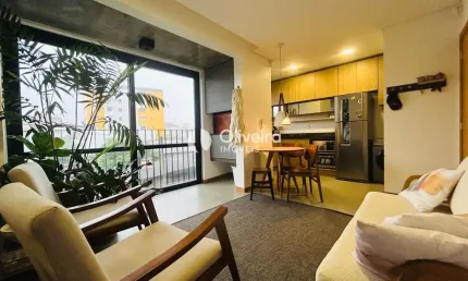Apartamento à venda com 01 quarto, semimobiliado e 01 vaga em camobi!!