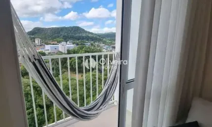Lindo apartamento mobiliado de 2 dormitórios com sacada e vista para os morros!